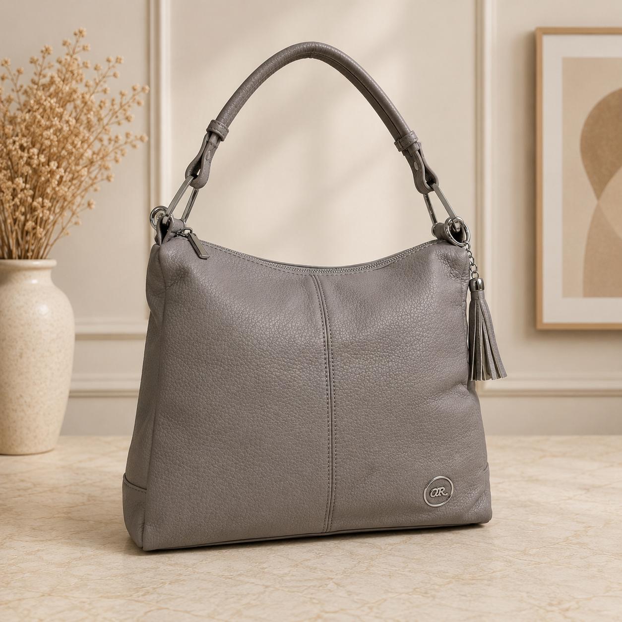 The Tassel Hobo